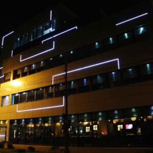 Iluminat-led-fatada-cladire-inteligenta-Aleea-Privighetorilor Iluminat LED fataad cladire inteligenta Aleea Alexandru
