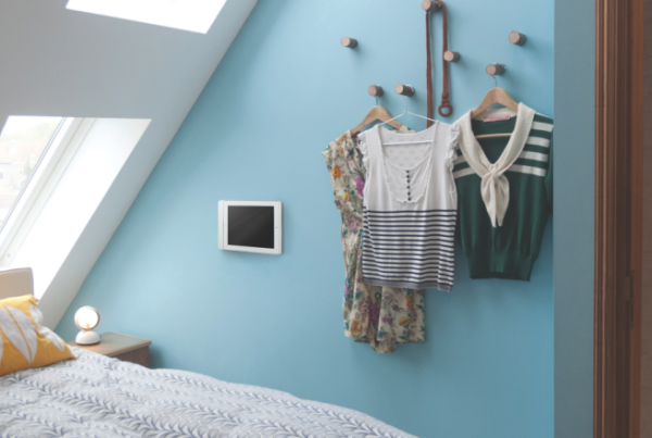 Eve Air and Eve Mini iPad frame from Basalte