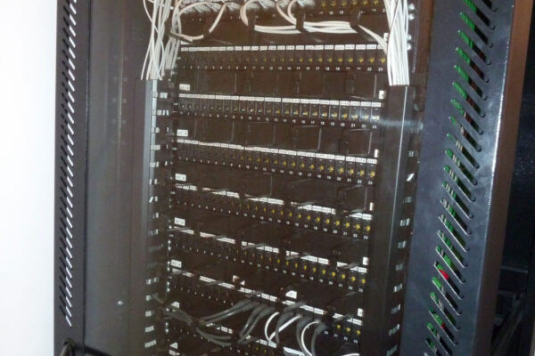 Rack-Auditorium Rack-Auditorium