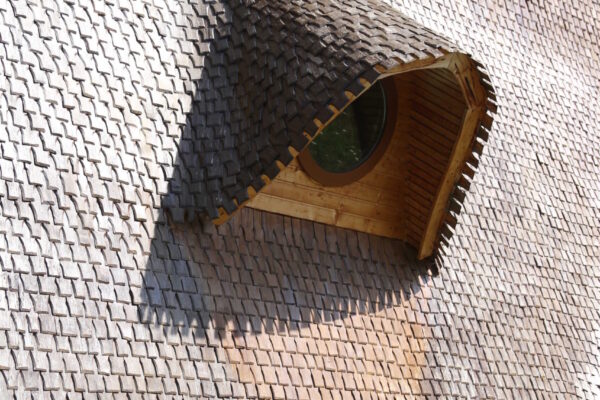 Cladire-inteligenta-detaliu-fereastra-Cuibul-de-lemn Cladire-inteligenta-detaliu-fereastra-Cuibul-de-lemn