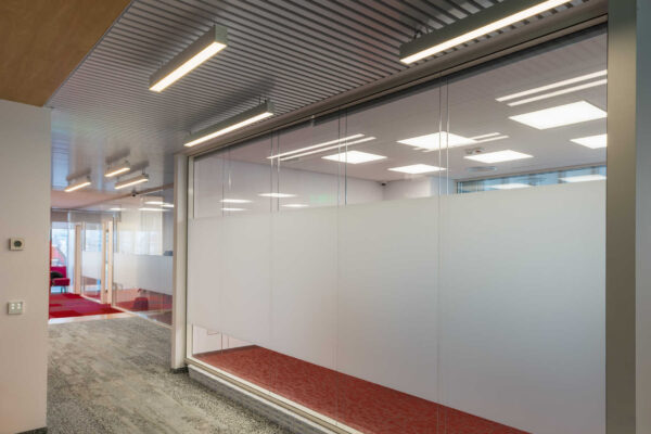 Lighting-fixtures-smart-office-Simpology