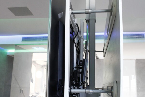 Smart-Home-zona-TV-Penthouse-Z
