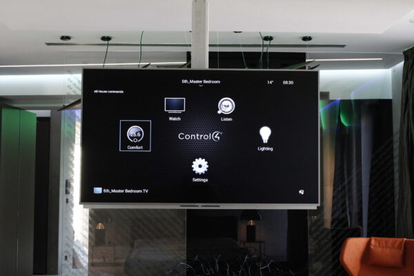 TV-Smart-Home-Penthouse-Z