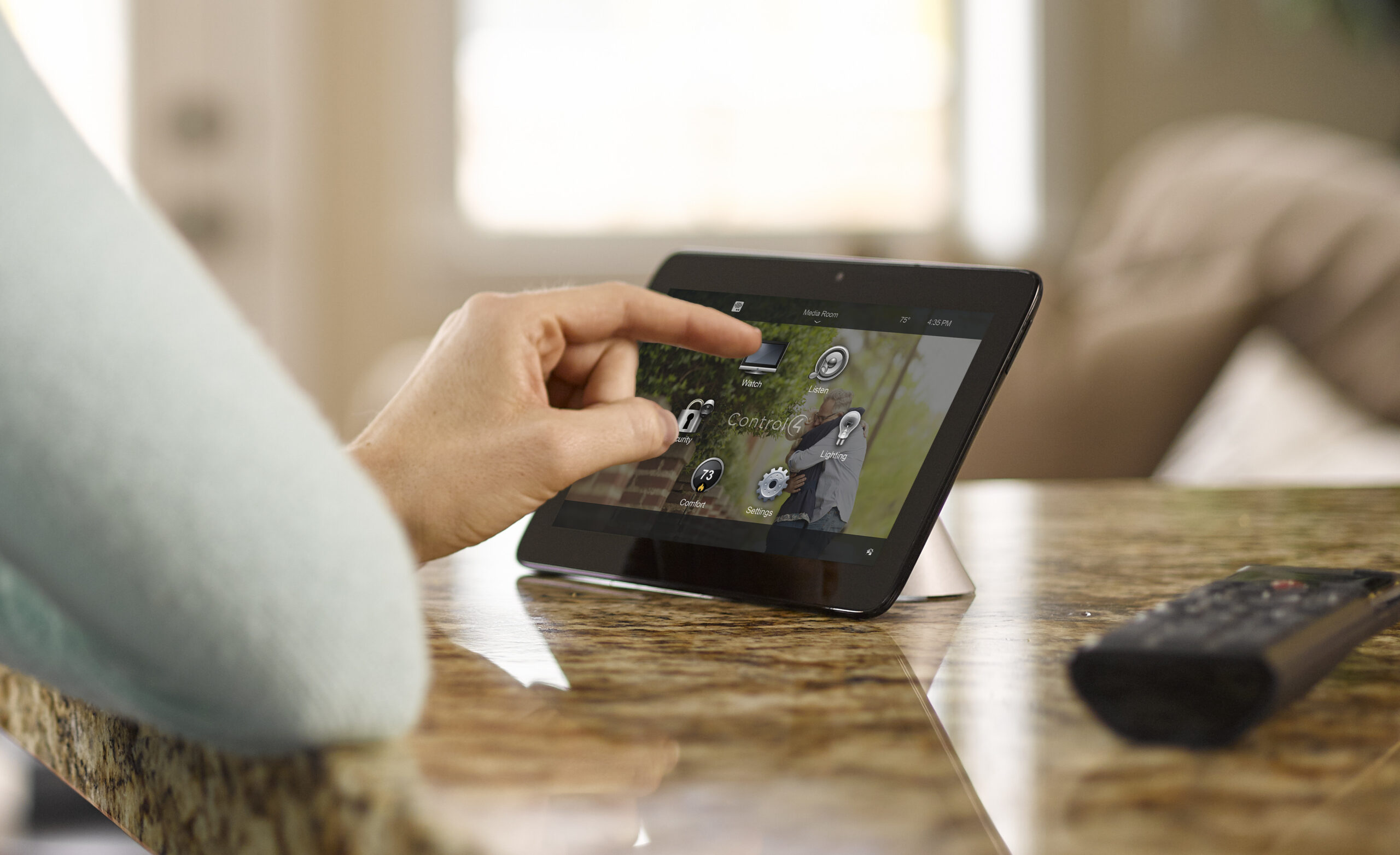 Soluțiie Smart Home cresc calitatea vieții și sporesc confortul in locuinta