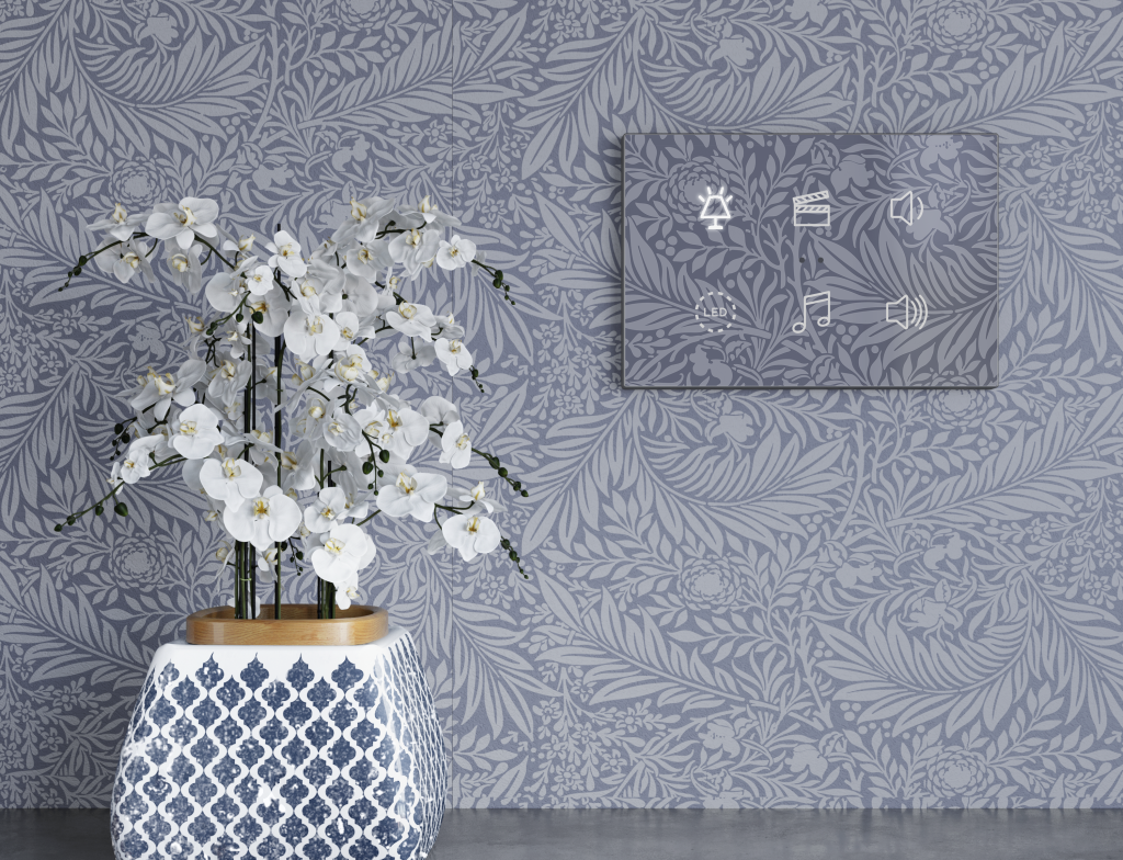 Intrerupator inteligent Zennio Flat XL cu 6 butoane cu pictograme iluminate si design personalizat