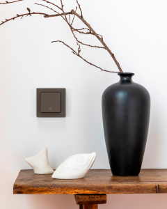 Push button Zennio cu pictograma iluminat