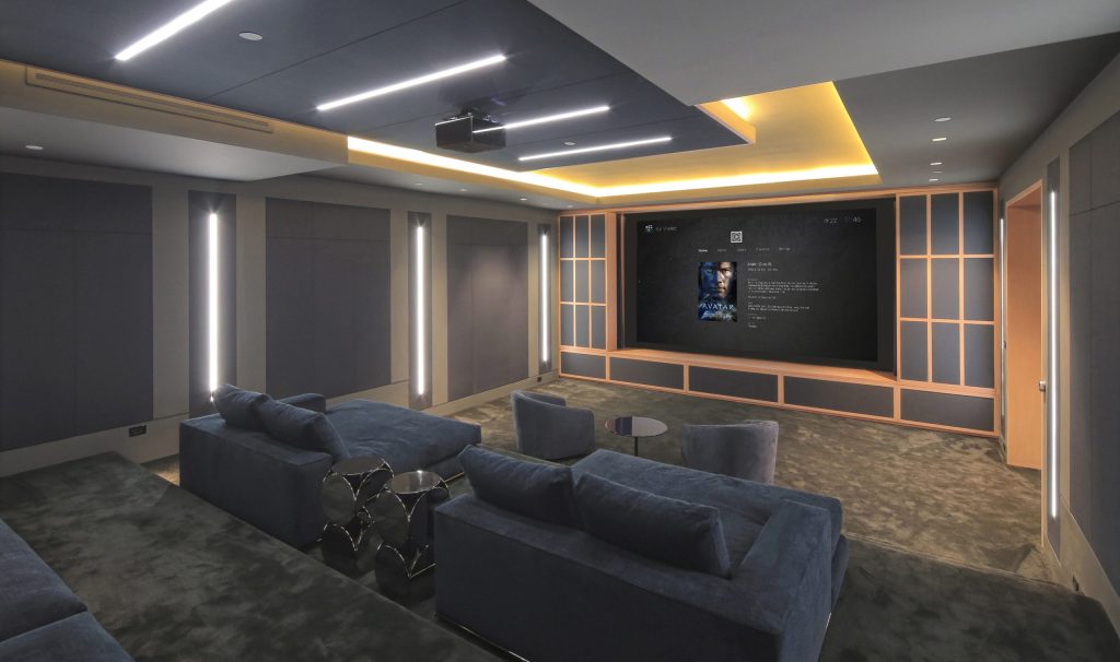 Sistem Home cinema perfprmant integrat in sistemul de Smart Home